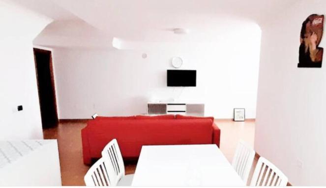Comfy 2 Bedroom Apartment In Arguineguin With Wifi And Free Parking المظهر الخارجي الصورة